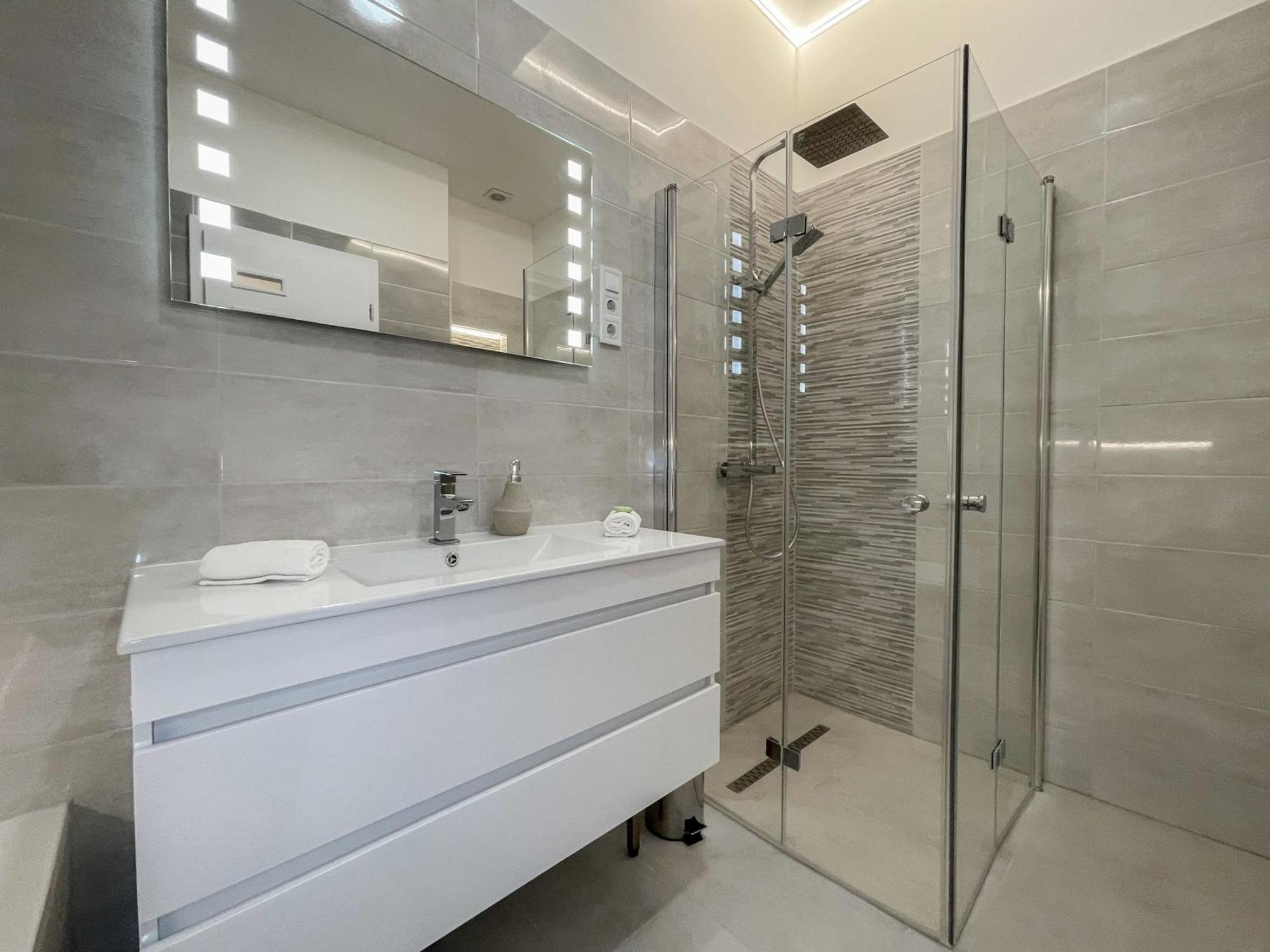 Opera Luxury Resident Apartment